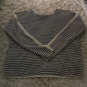 Vineyard Vines Striped Navy and Cream Women's Sweater